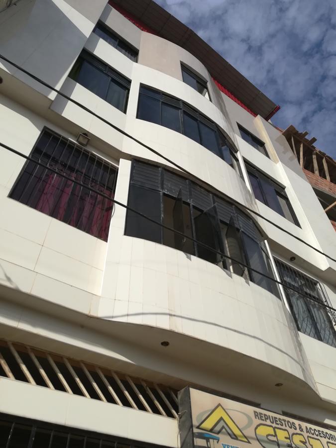 Hospedaje El Emperador Ξενοδοχείο Pucallpa Εξωτερικό φωτογραφία