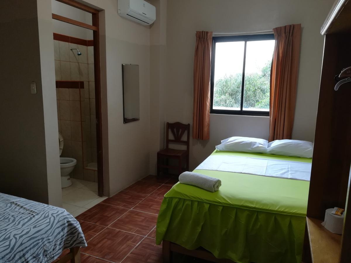 Hospedaje El Emperador Ξενοδοχείο Pucallpa Εξωτερικό φωτογραφία