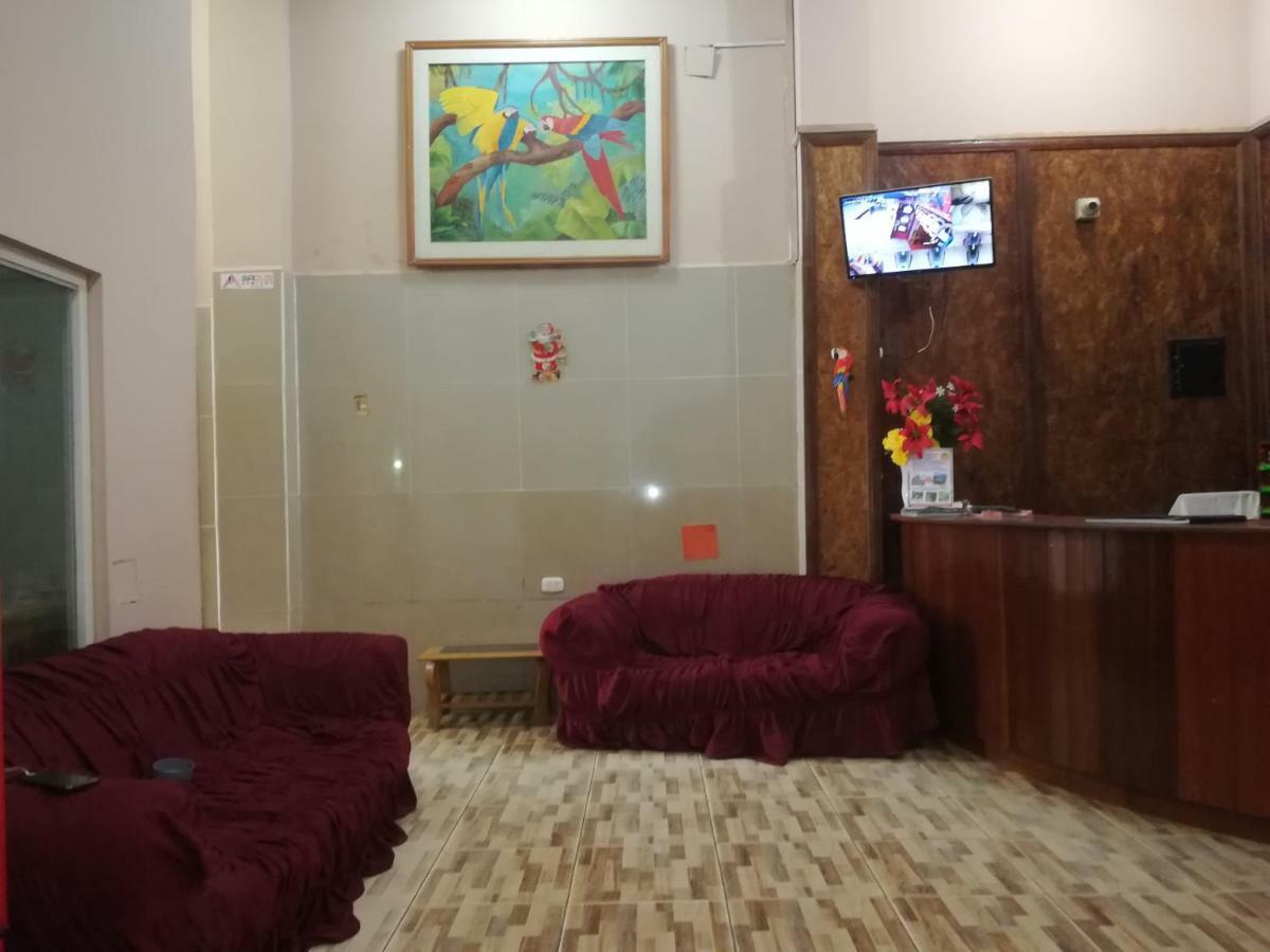 Hospedaje El Emperador Ξενοδοχείο Pucallpa Εξωτερικό φωτογραφία